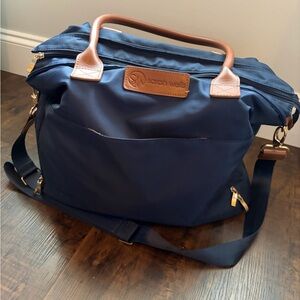 Sarah Wells Navy Blue Abby Pump Bag